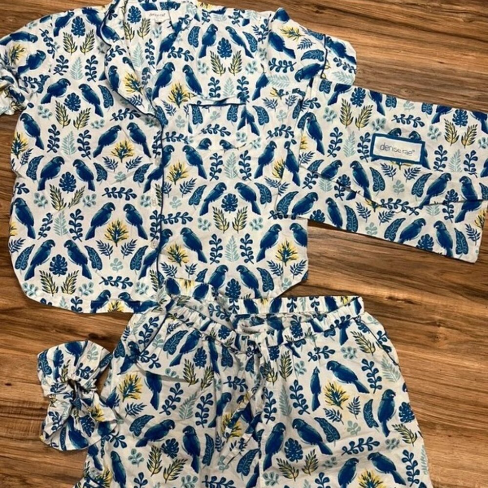Denise Rae medium‎ pajama set
